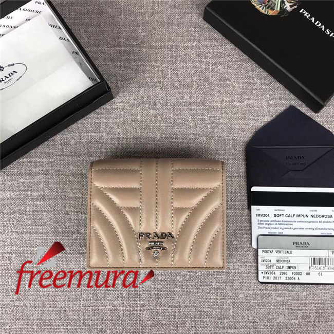2f081fe995e966328c26fed194b785a1_1527131349_1331.jpg