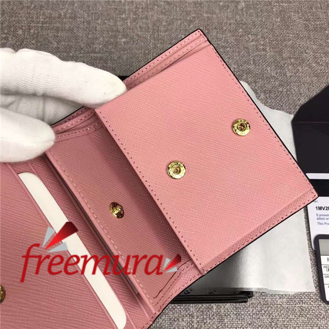 a4d2f870120decac39987858fde27393_1529992767_3228.jpg
