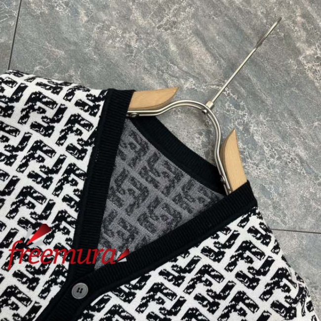 batch_2991668507586_.pic.jpg