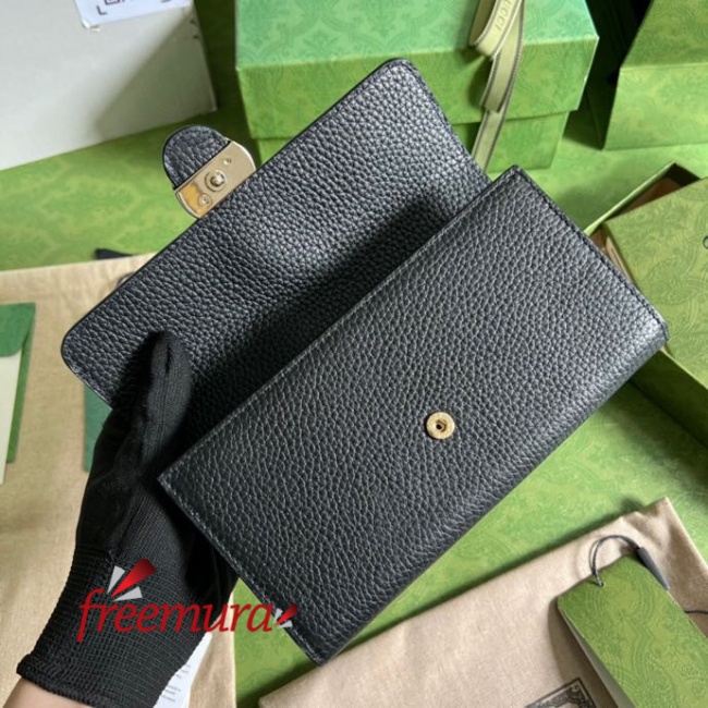 batch_100321680444478_.pic.jpg