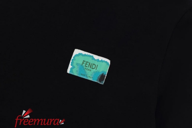 batch_50311683469375_.pic.jpg