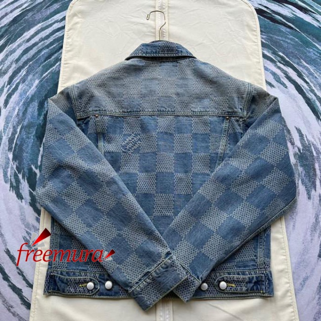 batch_74251723190046_.pic.jpg