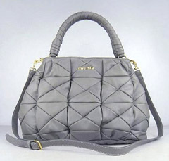 미우미우 램스킨 절개백 5663 그레이