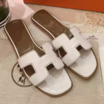 에르메스 오란 샌들