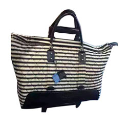 샤넬 크루져라인 스트라입 숄더 여행가방