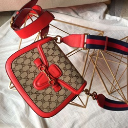 구찌  신상 투톤가방 레드