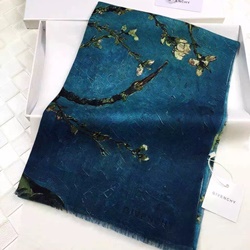 지방시  스카프