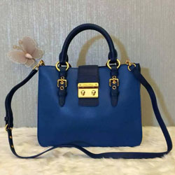 미우미우 숄더백