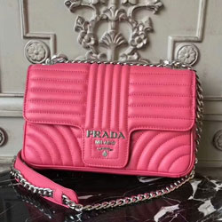 프라다 신상 가방 1BD108