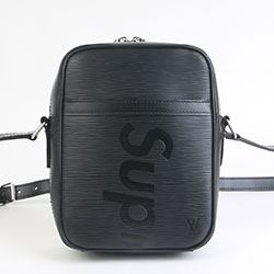 루이비통 supreme & lv M53423