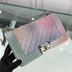 샤넬 보이백 캐비어 플랩백