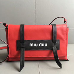 미우미우 가방 5BD075
