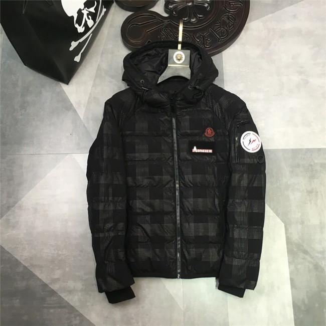 몽클레어  M-664895
