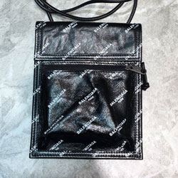 발렌시아가 크로스백 190805 