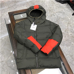 몽클레어  M-67688