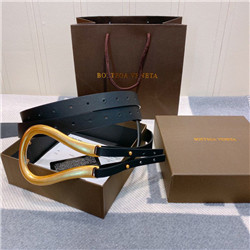 보테가  BV-567465