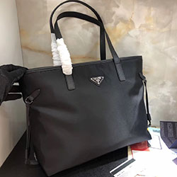 프라다 숄더백 1BG401