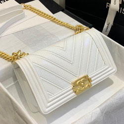 샤넬 보이백  25cm 210325