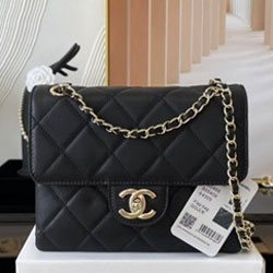 샤넬 플랩 백 AS2468