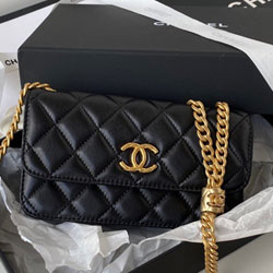 샤넬 플랩백 19cm AP3047