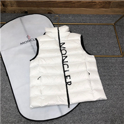 몽클레어  M-13568