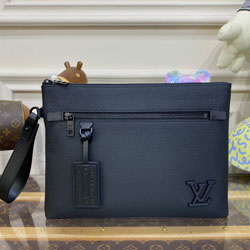 루이비통 아이패드 파우치 M69837