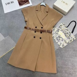 디올 D-89483
