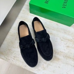 보테가 BV-78998