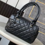 샤넬 플랩 백 AS5388