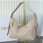 크리스찬디올 Voyage숄더백 M251211L