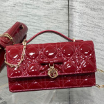 크리스찬디올 숄더백 M2602